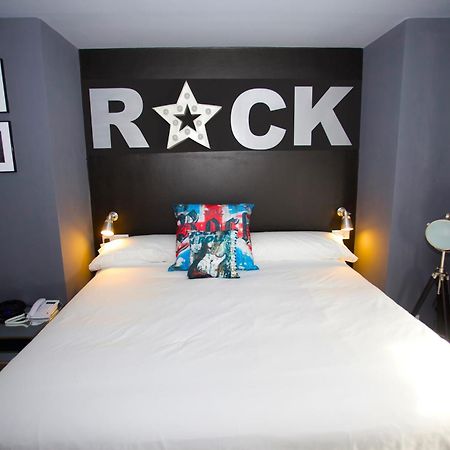 Hotel Apartamentos Rock Star Taboadela Exterior foto